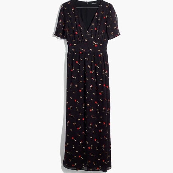 SOLD Tulip-Sleeve Maxi Dress in Sweet Blossoms - Picture 4 of 5